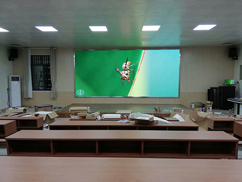 沅江三中會議室P2.5全彩